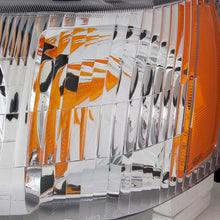 Cargar imagen en el visor de la galería, 2001-2004 Ford Escape Par Focos Fondo Cromado (Chofer & Pasajero) - PAL Auto Parts