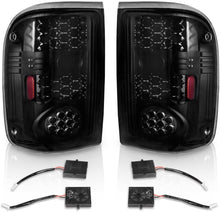 Cargar imagen en el visor de la galería, 1993-1997 Ford Ranger Par Focos Traseros Fondo Smoke (Chofer & Pasajero) - PAL Auto Parts