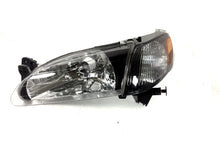 Cargar imagen en el visor de la galería, 1998-2000 Toyota Corolla Focos Fondo Negro (Chofer & Pasajero) - PAL Auto Parts