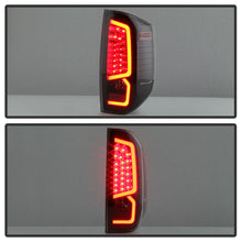 Cargar imagen en el visor de la galería, 2014-2019 Toyota Tundra Focos Traseros Black LED (Chofer & Pasajero) - PAL Auto Parts