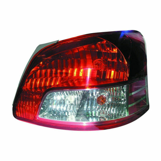 2007-2012 Toyota Yaris Sedan Par Focos Traseros Fondo Cromado ( Chofer & Pasajero) - PAL Auto Parts