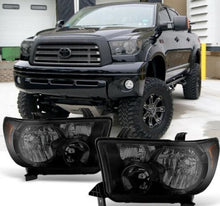 Cargar imagen en el visor de la galería, 2007-2013 Toyota Tundra / 2008-2017 Sequoia Par Focos fondo Smoke ( Chofer & Pasajero) - PAL Auto Parts