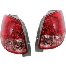 Cargar imagen en el visor de la galería, 2003-2008 TOYOTA MATRIX PAR FOCOS TRASEROS FONDO CROMADO (CHOFER & PASAJERO) - PAL Auto Parts