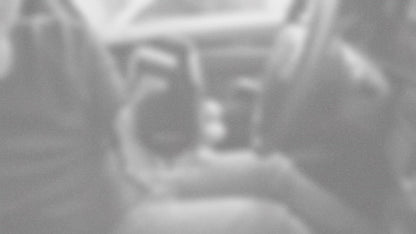 Cargador inalámbrico para coche: sensor táctil, retráctil automático, carga rápida, compatible: iPhone, Samsung, Otros.