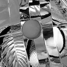 Cargar imagen en el visor de la galería, 2009-2010 Toyota Corolla Par Focos Fondo Cromado (Chofer &amp; Pasajero) - PAL Auto Parts
