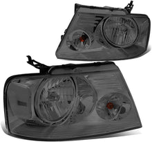 Cargar imagen en el visor de la galería, 2004-2008 Ford F-150 Par Focos Fondo Cromado (Chofer &amp; Pasajero) - PAL Auto Parts
