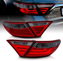 Cargar imagen en el visor de la galería, 2015-2016 TOYOTA CAMRY PAR FOCOS TRASEROS CROMADO (CHOFER &amp; PASAJERO) - PAL Auto Parts
