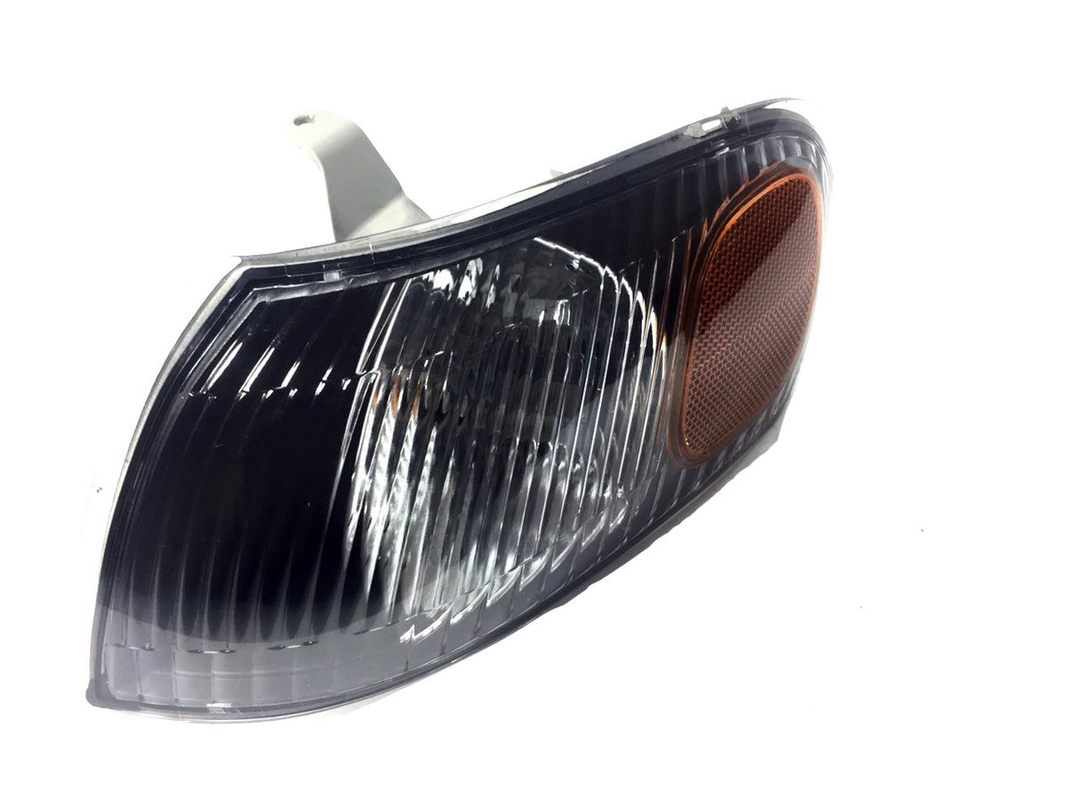 1998-2000 Toyota Corolla Focos Fondo Negro (Chofer & Pasajero) - PAL Auto Parts