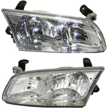 Cargar imagen en el visor de la galería, 2000-2001 Toyota Camry Par Focos Fondo Cromado (Chofer &amp; Pasajero) - PAL Auto Parts
