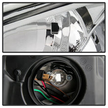 Cargar imagen en el visor de la galería, 2015-2018 Ford Focus Par Focos Fondo Cromado (Chofer &amp; Pasajero) - PAL Auto Parts
