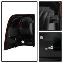 Cargar imagen en el visor de la galería, 2002-2005 Ford Explorer Par Focos Traseros Fondo Humo (Chofer &amp; Pasajero) - PAL Auto Parts

